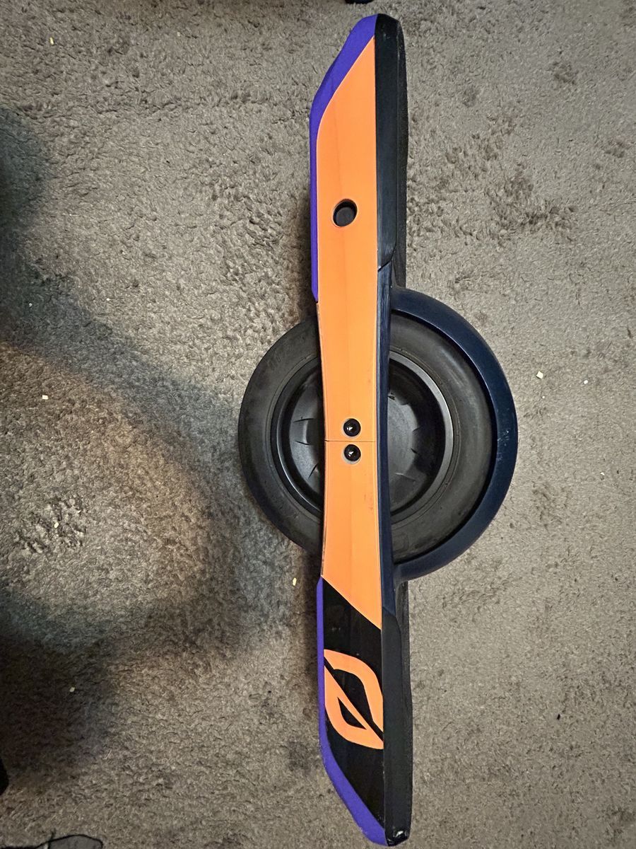Onewheel GT – Excellent Condition – Low Miles