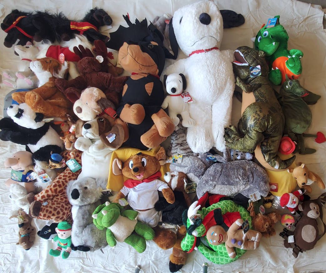 Massive Plush Toy Lot! Over 80 Items - Snoopy, Animals, Dinosaurs, & More - Great Deal!