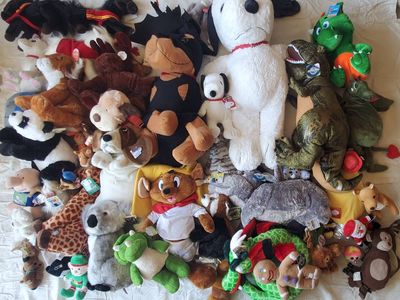 Massive Plush Toy Lot! Over 80 Items - Snoopy, Animals, Dinosaurs, & More - Great Deal!
