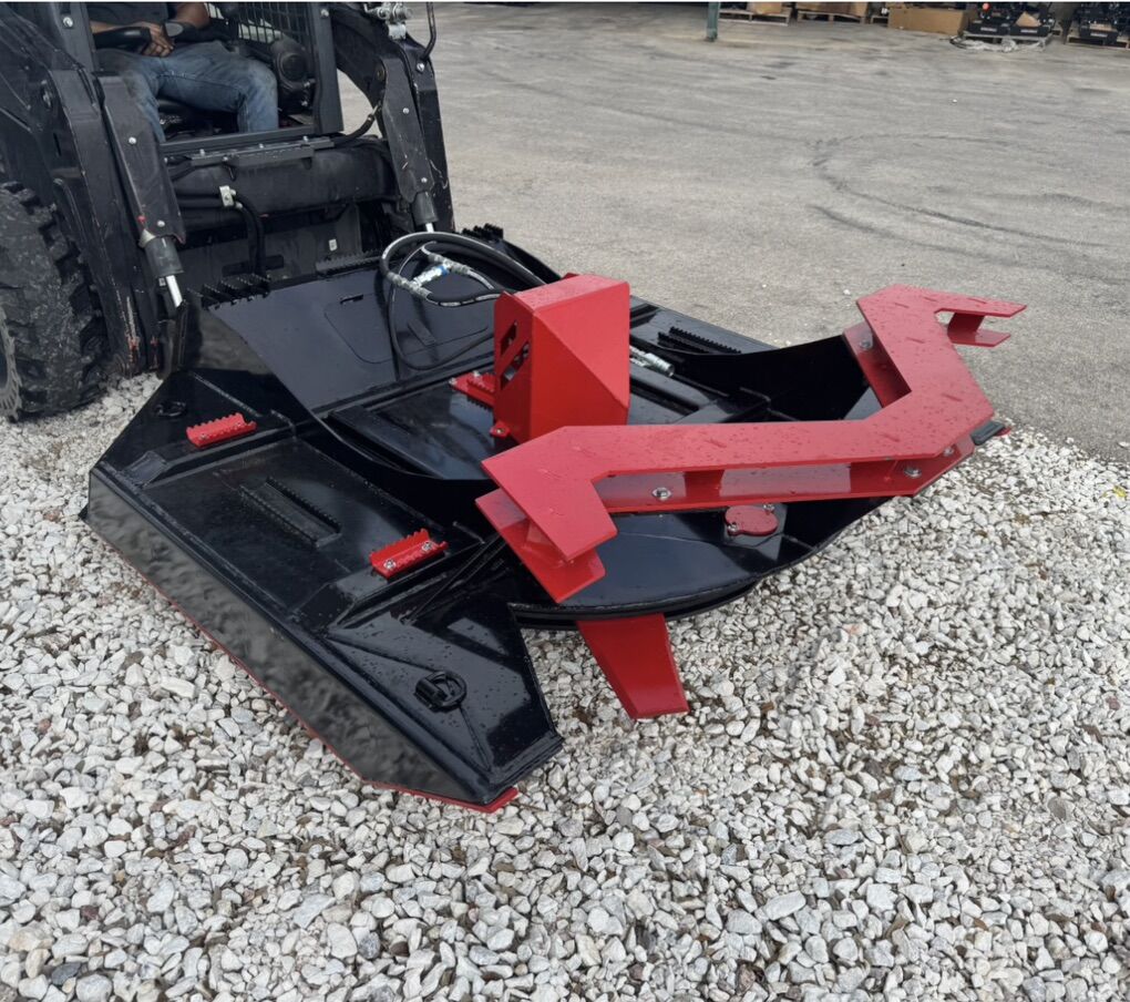 The Landlord Brush Cutter 78” cut