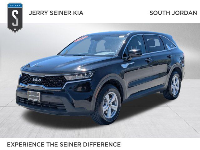 2022 Kia Sorento LX