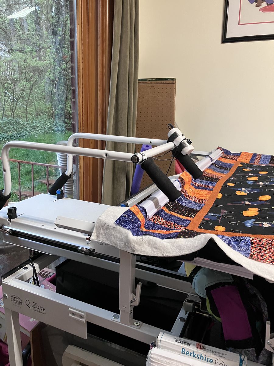 Grace EZ Quilt frame