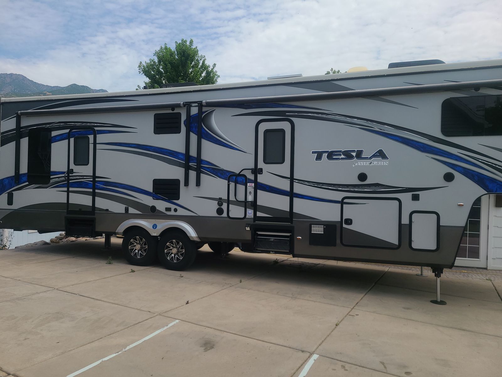 2016 evergreen tesla t3212