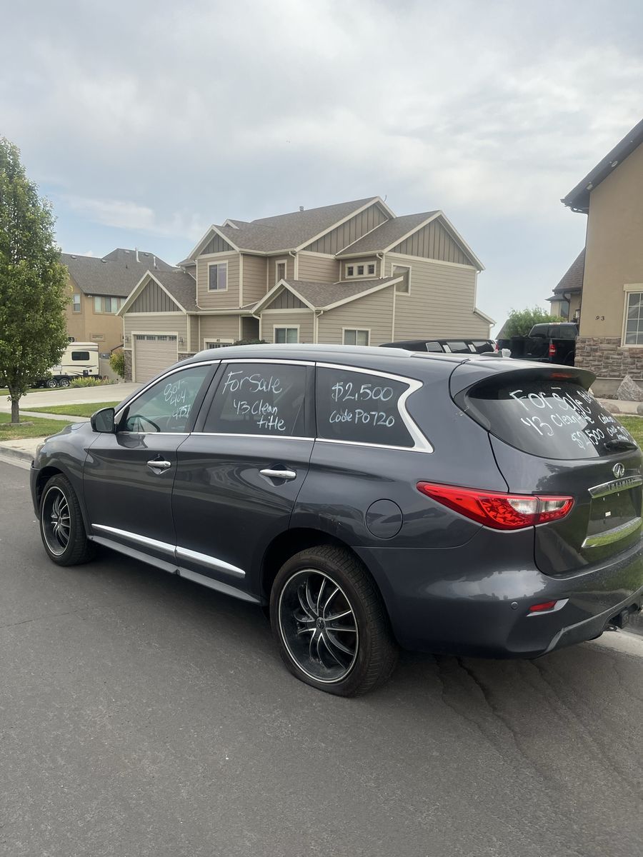 2013 Infiniti JX35 Base