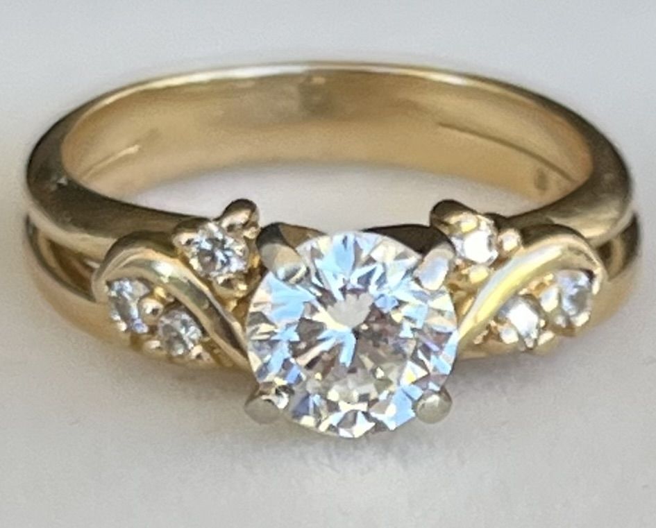 0.88 CT Natural Diamond Engagement Ring SI1 H-I 14K Yellow Gold Certified
