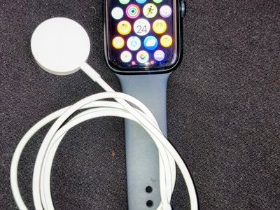 Apple Watch Smartwatch with Dark Blue Band & Magnetic USB-C Charging Cable