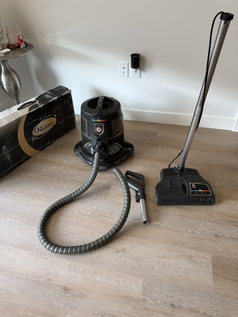 Rainbow Vacuum. Cleaner With Attachments