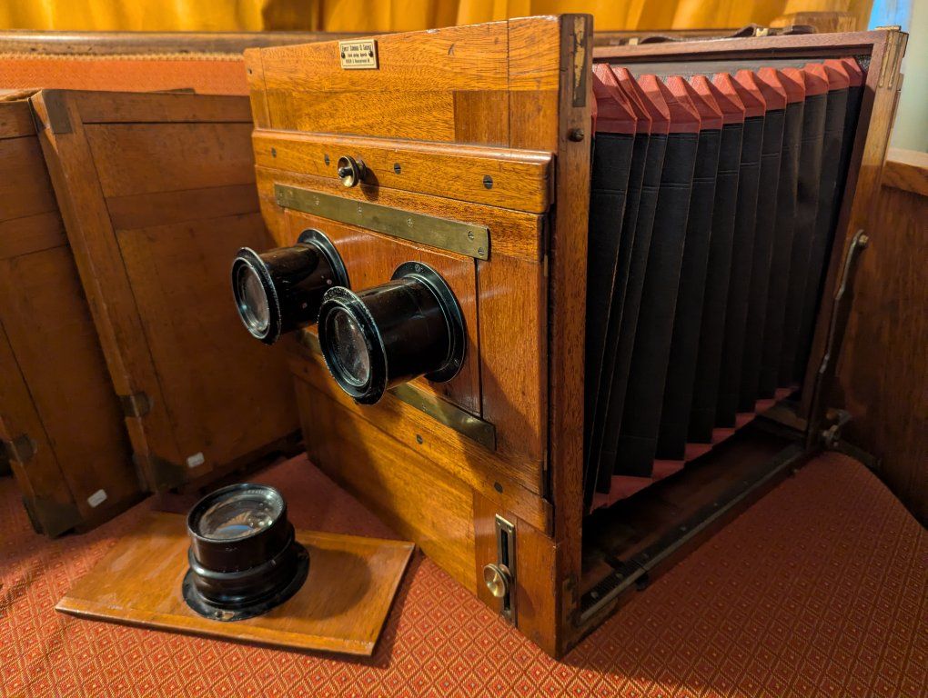 Rare Antique Double View Large Format Camera