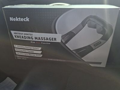 Nekteck Shiatsu Kneading Massager LMS-801 with Heat Function, 8 Rollers, 2 Modes