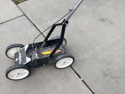 Stripe Marking Machine Line Striper for Fields and Courts