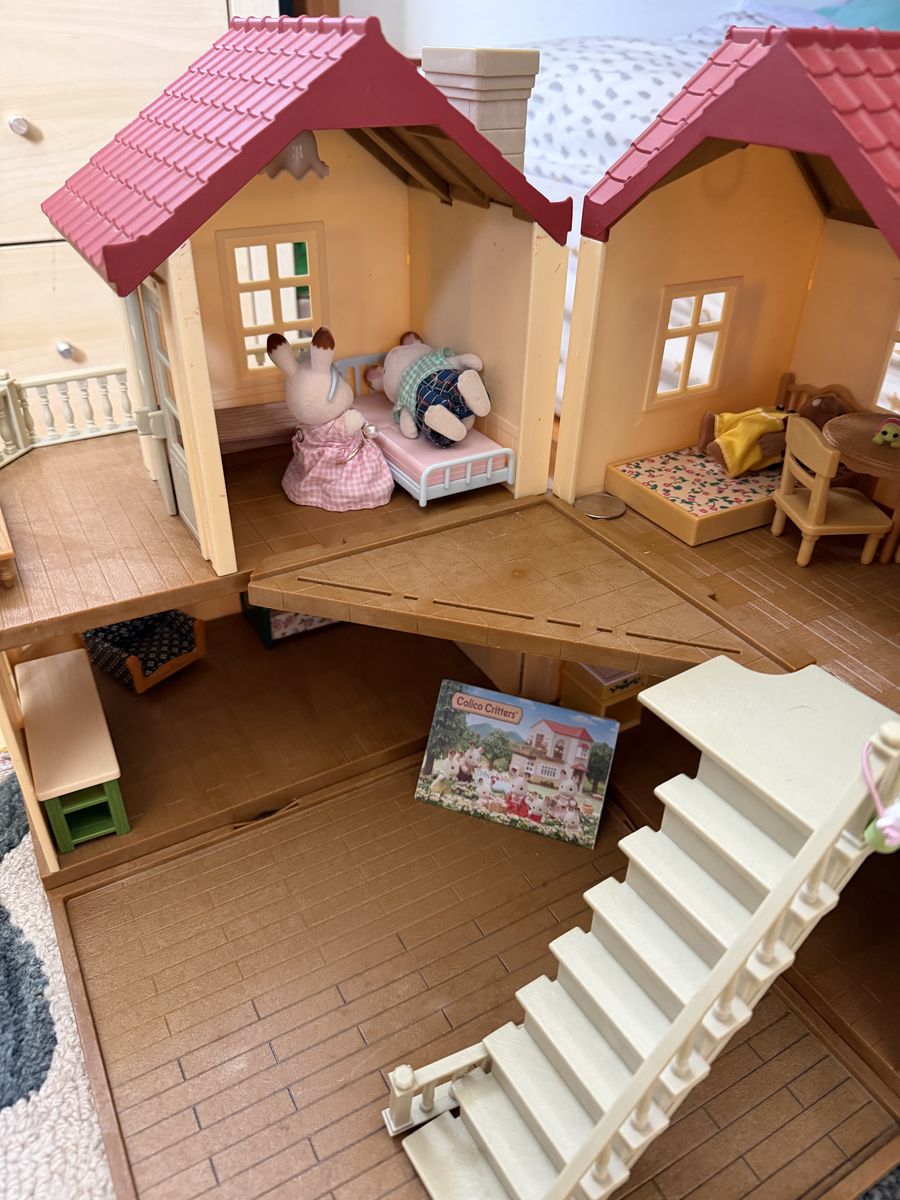 Calico CrItters House