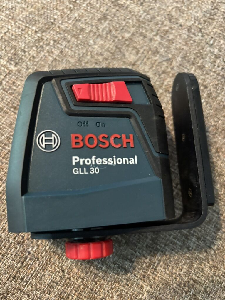 new Bosch Gll30 Self Leveling Laser
