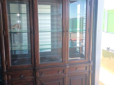 Elegant Wooden Display Cabinet Hutch with Glass Doors & Shelves - Perfect for Dining or Living Room