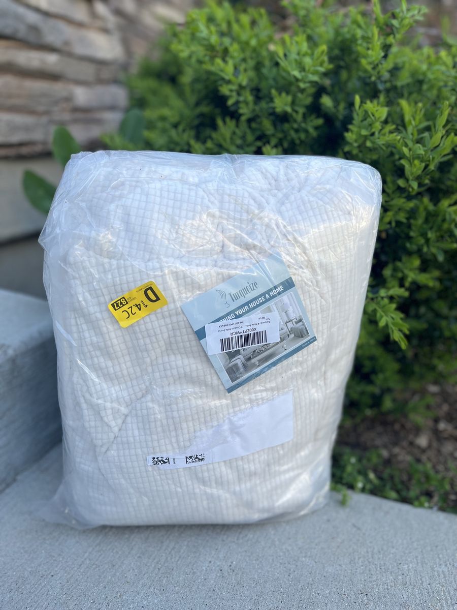 BNIB Ivory Four Piece Couch Cover Set | $20 OBO