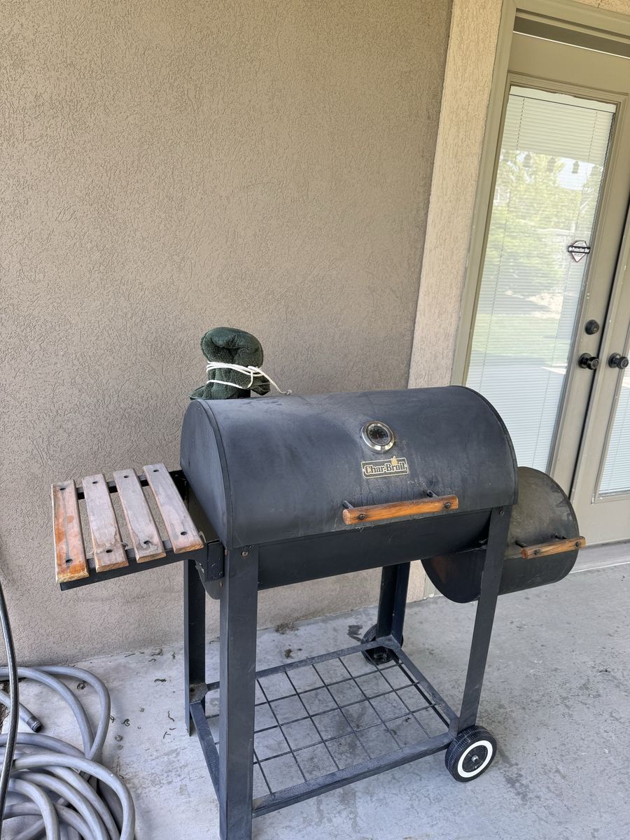 Char-Broil Offset Smoker Grill - Used, Black, with Side Burner for BBQ & Smoking