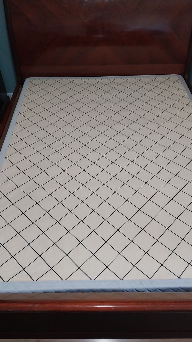Queen box spring