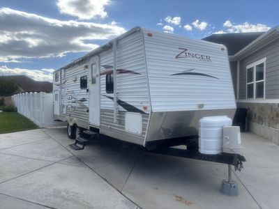 2010 Crossroads Zinger travel trailer