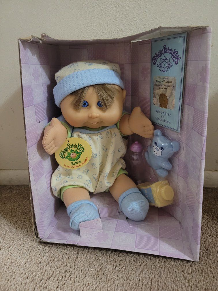 Cabbage Patch Kids Baby Morgan Phoenix Blue Outfit & Accessories w/ Birth Certificate & Papers