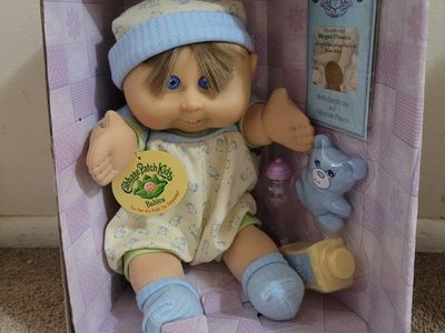 Cabbage Patch Kids Baby Morgan Phoenix Blue Outfit & Accessories w/ Birth Certificate & Papers