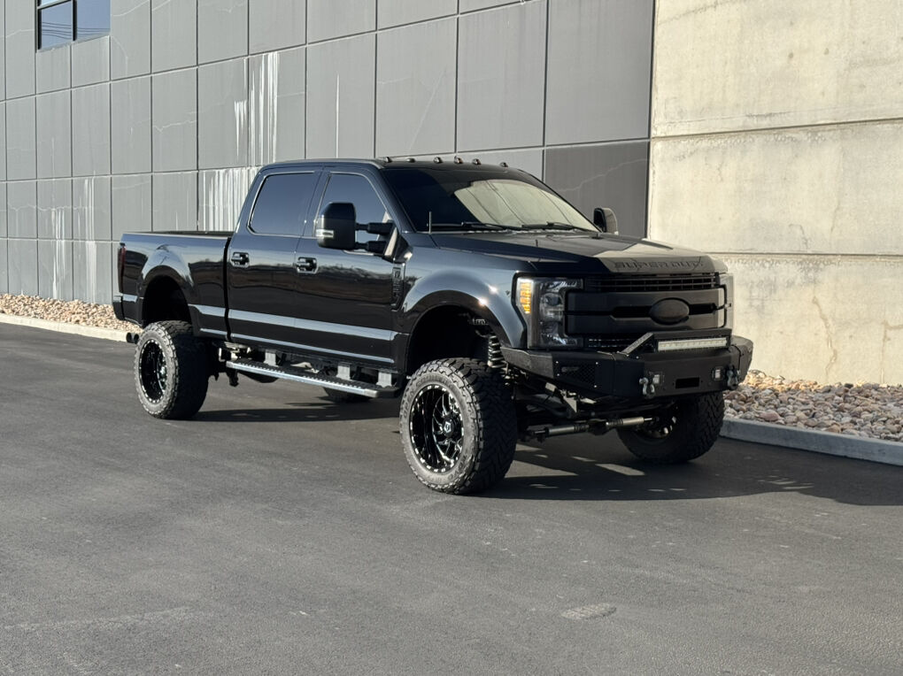 2018 Ford F-350 Super Duty Lariat