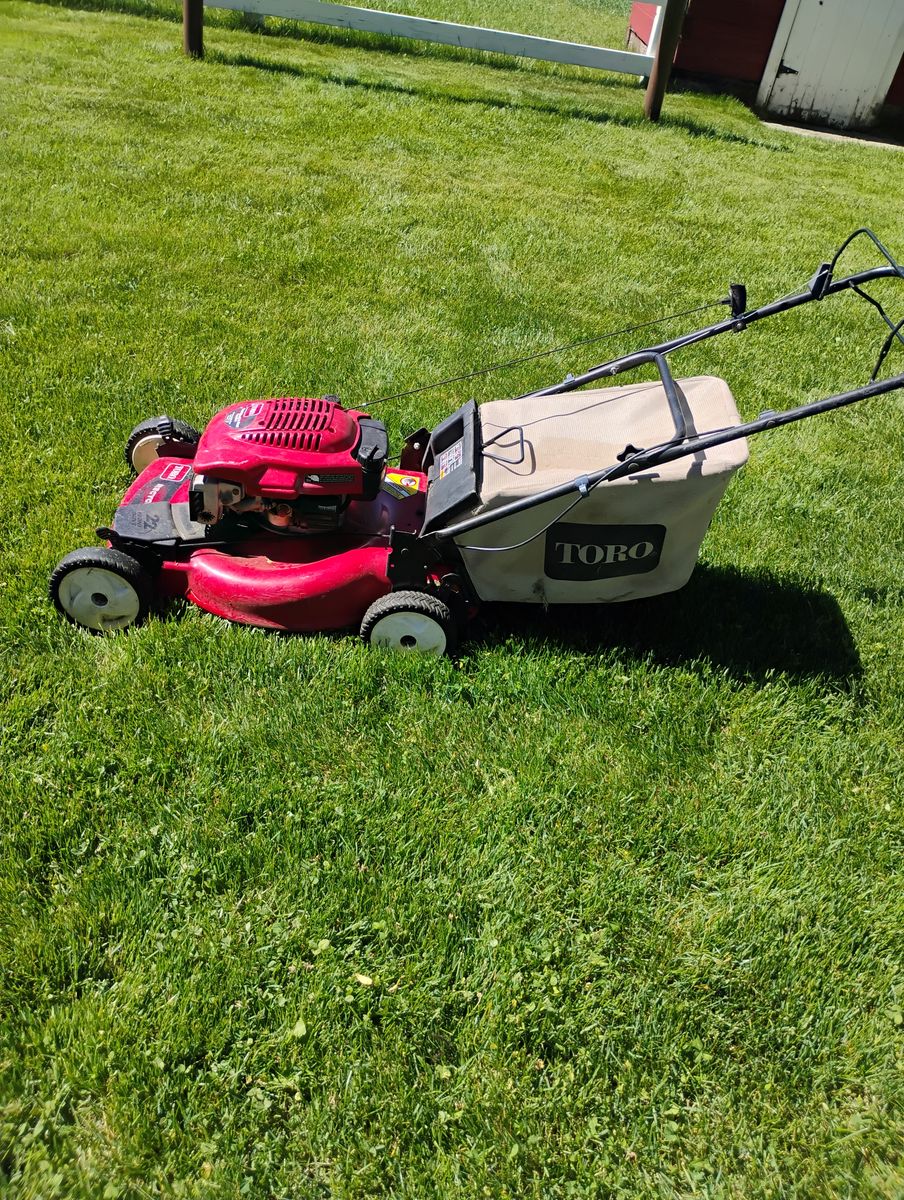Toro Recycler Self Propelled Lawnmower