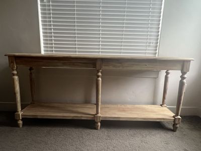 Entryway table