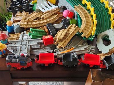 2005 Fisher-Price GeoTrax Workin' Town Railway.