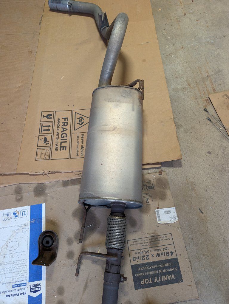 Main image 3