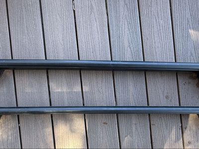 Thule WingBar Evo Cross Bar Set (With Locks)