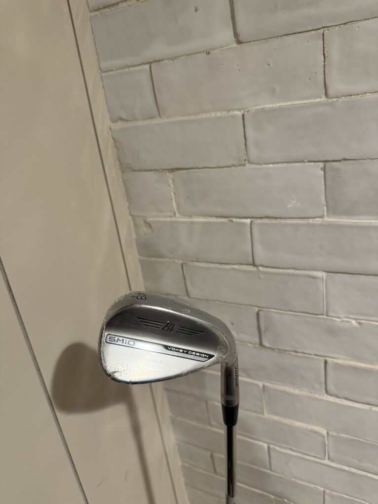 New Titleist SM10 Vokey Wedge