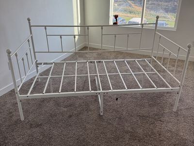 Twin Sized White Metal Daybed