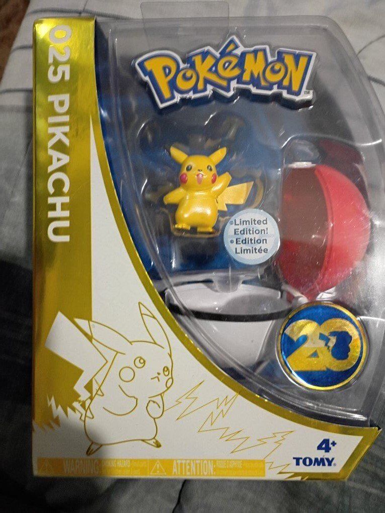 Pokemon Pikachu 25th Anniversary Figurine