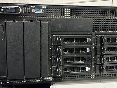 Dell PowerEdge 2900 Server – 2 x 4 Core Intel Xeon E5440 2.83GHz CPU, 32GB DDR2 667MHz, 4 x 140GB HDD - $150 OBO