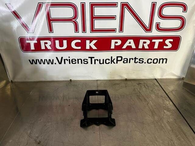 Peterbilt 379 Crossmember