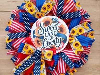 Sweet Land of Liberty Patriotic Wreath