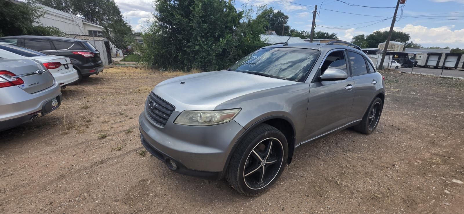 2004 Infiniti FX35 Base
