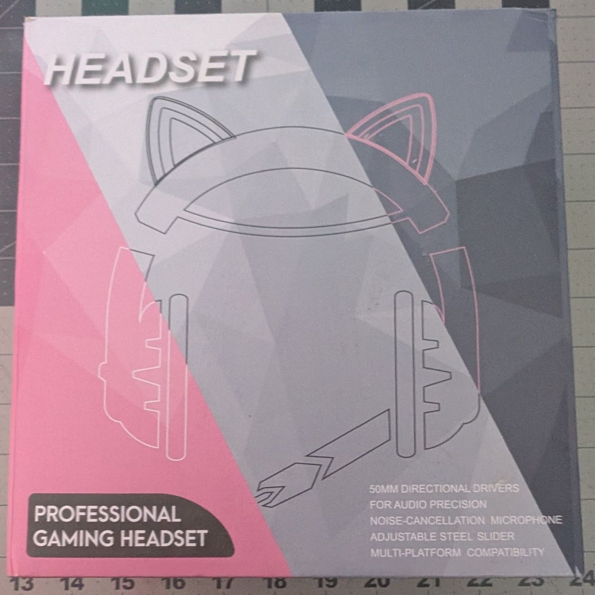 Phnixgam Cat Ear Gaming Headset - new in box