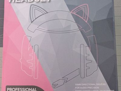 Phnixgam Cat Ear Gaming Headset - new in box