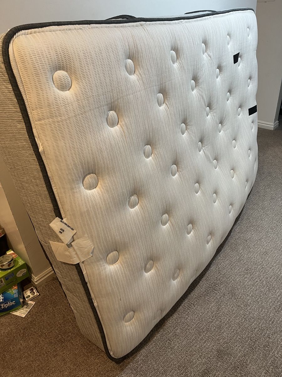 Full Size Mattress