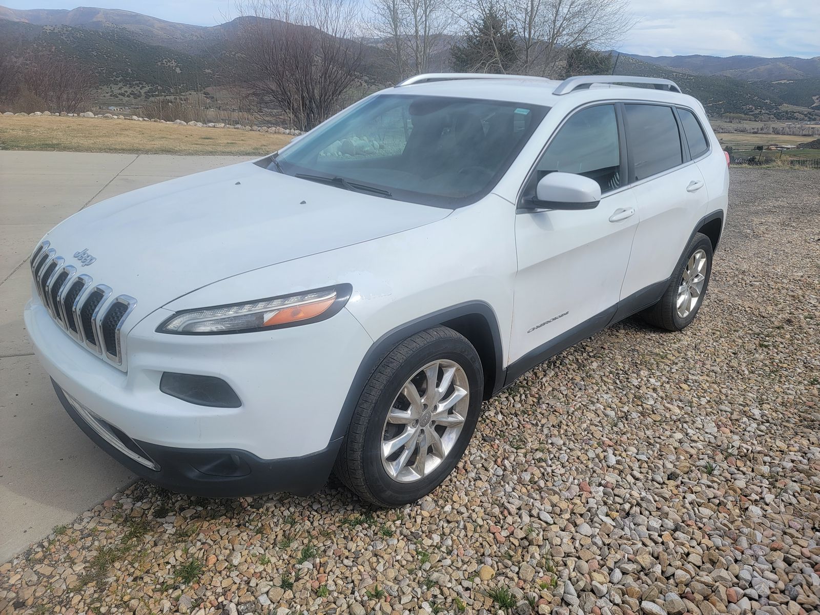 2016 Jeep Cherokee Limited Sport Utility 4D