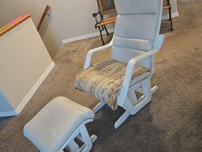 Used White Glider Rocker with Matching Glider Ottoman