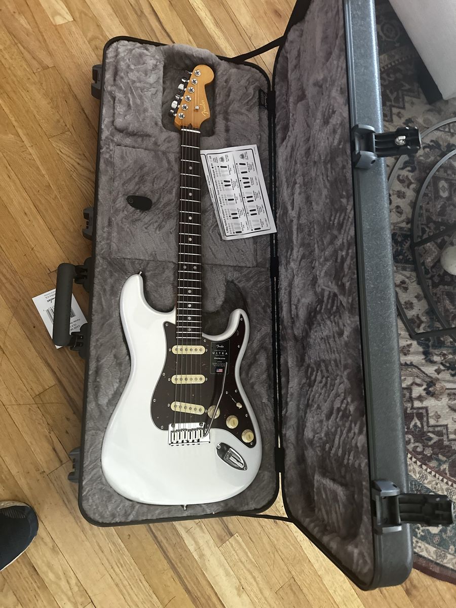 Fender Stratocaster ultra