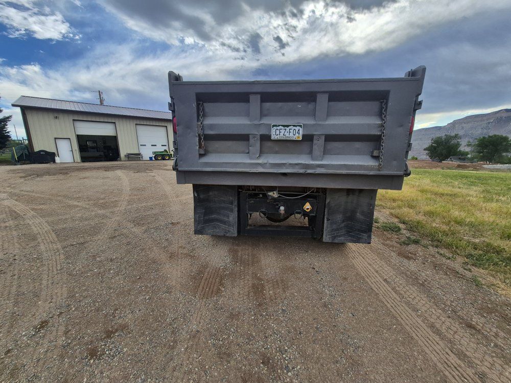 Main image 4