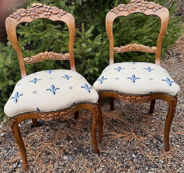Lovely Pair of Vintage Chairs