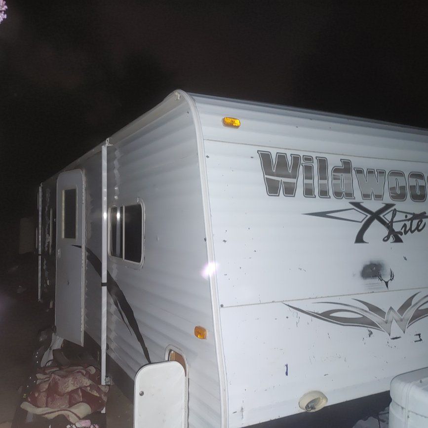 2011 WILDWOOD X-LITE $2500