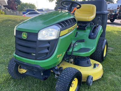 John Deere Riding Tractor