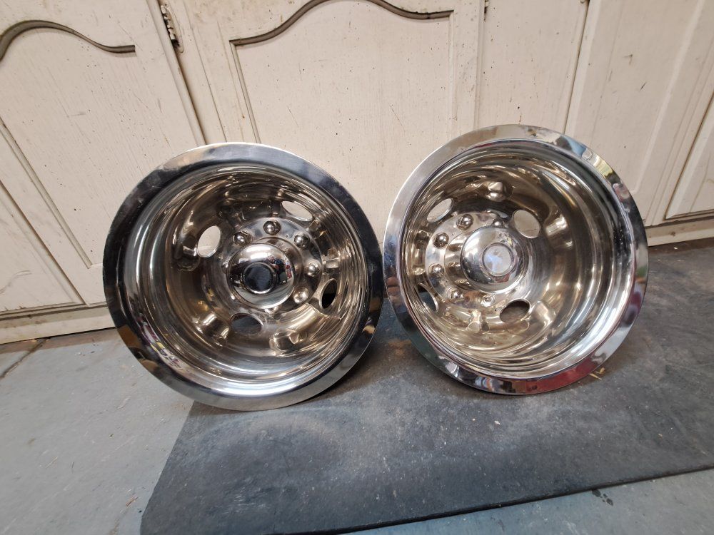 Dually Wheel Covers
