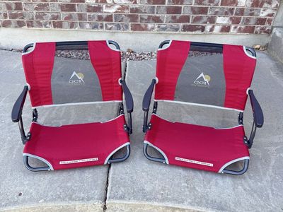 GCI Outdoor Big Comfort Stadium Seat With Armrests