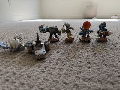 Skylanders SuperChargers Figures & Vehicles