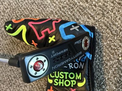 Scotty Cameron Select Newport 2. Custom Shop.